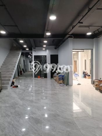 Lokasi Strategis! Dijual Ruko Bisnis di Pasar Rebo, Jakarta Timur Kondisi Bagus Lokasi Strategis! Dijual Ruko Bisnis di Pasar Rebo, Jakarta Timur Kondisi Bagus