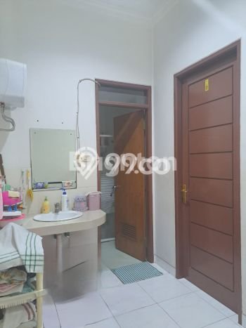 Hunian Mewah LB 138m2 Siap Pakai Desain Elegan di Duri Kepa, Jakarta Barat Hunian Mewah LB 138m2 Siap Pakai Desain Elegan di Duri Kepa, Jakarta Barat