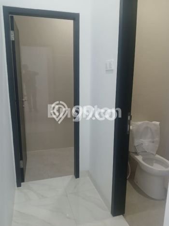 Hunian Mewah LB 182m2 Siap Pakai Desain Elegan di Duri Kepa, Jakarta Barat Hunian Mewah LB 182m2 Siap Pakai Desain Elegan di Duri Kepa, Jakarta Barat