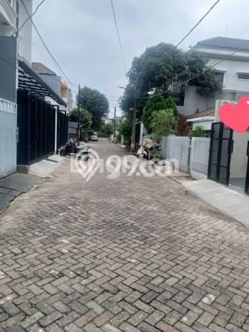 Rumah Mewah LB 182m2 Siap Pakai Desain Elegan di Duri Kepa, Jakarta Barat Rumah Mewah LB 182m2 Siap Pakai Desain Elegan di Duri Kepa, Jakarta Barat