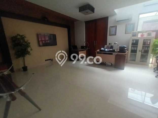 Hunian Eksklusif Dijual LT 237m2 di Kebayoran Baru, Jakarta Selatan Hunian Eksklusif Dijual LT 237m2 di Kebayoran Baru, Jakarta Selatan