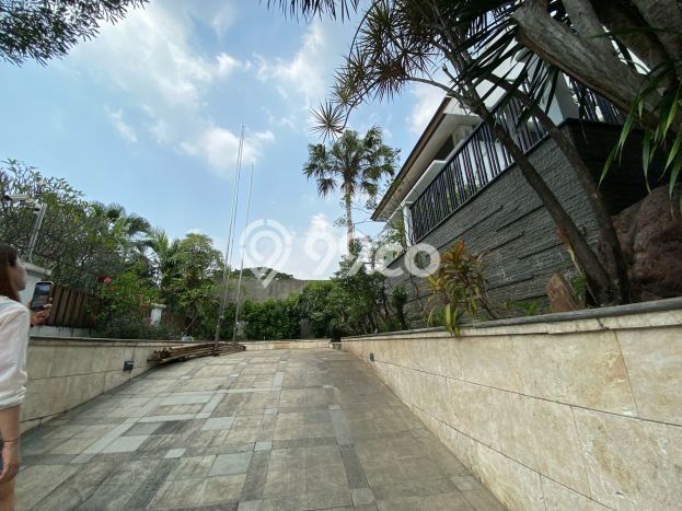 PRIME AREA! Rumah di Kebayoran Baru, 5 KT, Lingkungan Elite, LT 1500m2m² Bangunan 850m2m² PRIME AREA! Rumah di Kebayoran Baru, 5 KT, Lingkungan Elite, LT 1500m2m² Bangunan 850m2m²