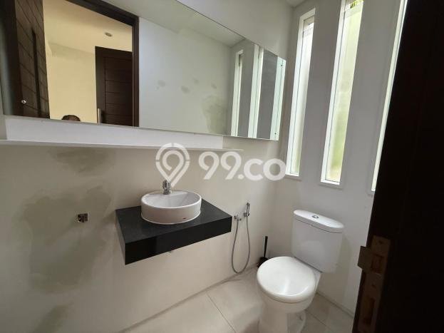 Disewakan Rumah Modern di Kebayoran Baru Harga Rp 680 Juta/ Tahun Disewakan Rumah Modern di Kebayoran Baru Harga Rp 680 Juta/ Tahun