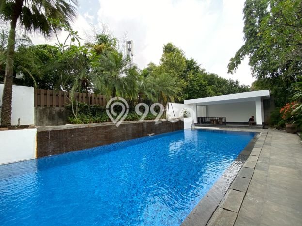 PRIME AREA! Rumah di Kebayoran Baru, 5 KT, Lingkungan Elite, LT 1500m2m² Bangunan 850m2m² PRIME AREA! Rumah di Kebayoran Baru, 5 KT, Lingkungan Elite, LT 1500m2m² Bangunan 850m2m²