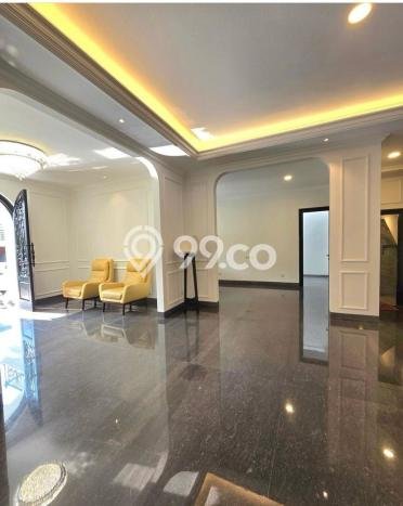 Ready to Use! Luxury House LT 255m2 Desain Elegan di Bintaro Ready to Use! Luxury House LT 255m2 Desain Elegan di Bintaro