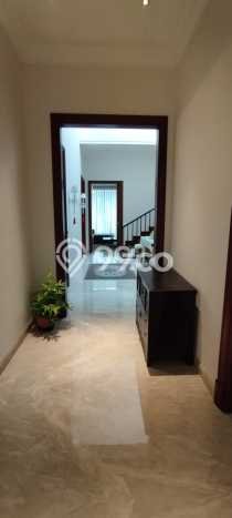 Rumah Kondisi Baik Disewakan di Bangka, Jakarta Selatan LT 464m2, LB 308m2 Rumah Kondisi Baik Disewakan di Bangka, Jakarta Selatan LT 464m2, LB 308m2