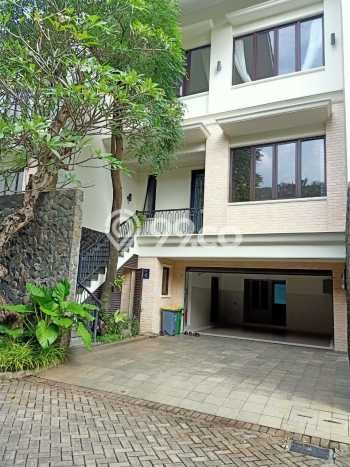 Rumah Kondisi Baik Disewakan di Bangka, Jakarta Selatan LT 464m2, LB 308m2 Rumah Kondisi Baik Disewakan di Bangka, Jakarta Selatan LT 464m2, LB 308m2