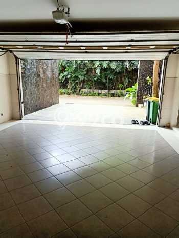 Rumah Kondisi Baik Disewakan di Bangka, Jakarta Selatan LT 464m2, LB 308m2 Rumah Kondisi Baik Disewakan di Bangka, Jakarta Selatan LT 464m2, LB 308m2
