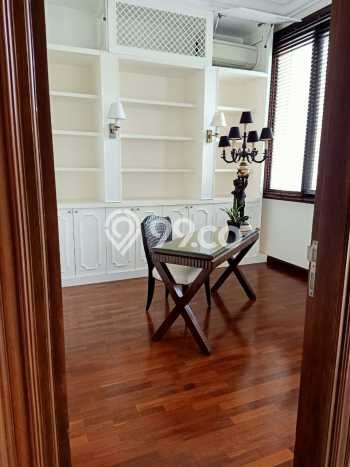 Rumah Kondisi Baik Disewakan di Bangka, Jakarta Selatan LT 464m2, LB 308m2 Rumah Kondisi Baik Disewakan di Bangka, Jakarta Selatan LT 464m2, LB 308m2
