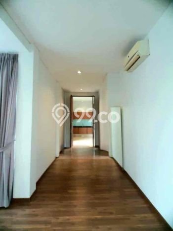 Hunian Minimalis dengan LT 350m2 & LB 600m2 Disewakan di Pondok Indah Hunian Minimalis dengan LT 350m2 & LB 600m2 Disewakan di Pondok Indah
