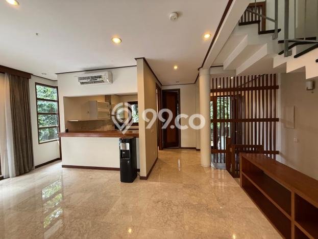 Sewa Rumah Nyaman di Kebayoran Baru Siap Pakai dan Strategis Sewa Rumah Nyaman di Kebayoran Baru Siap Pakai dan Strategis