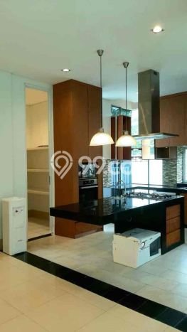 Hunian Minimalis dengan LT 350m2 & LB 600m2 Disewakan di Pondok Indah Hunian Minimalis dengan LT 350m2 & LB 600m2 Disewakan di Pondok Indah
