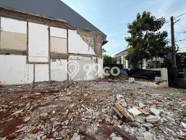 Tanah Siap Bangun Dijual di Jakarta Selatan Punya Luas 241m2 Tanah Siap Bangun Dijual di Jakarta Selatan Punya Luas 241m2