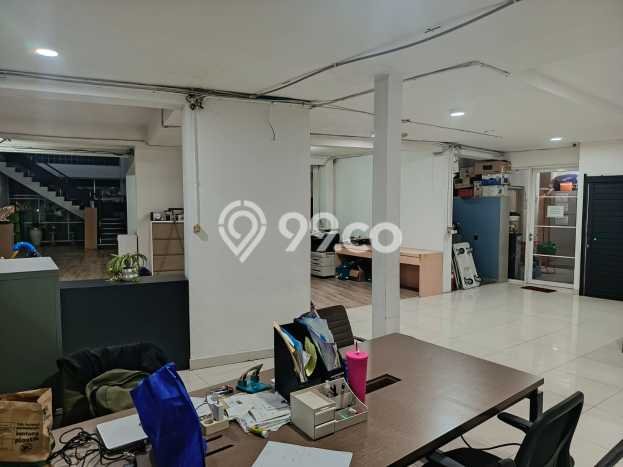 Dijual Rumah Premium dengan Fasilitas Sekitar Komplit di Kebayoran Baru, Jakarta Selatan Dijual Rumah Premium dengan Fasilitas Sekitar Komplit di Kebayoran Baru, Jakarta Selatan