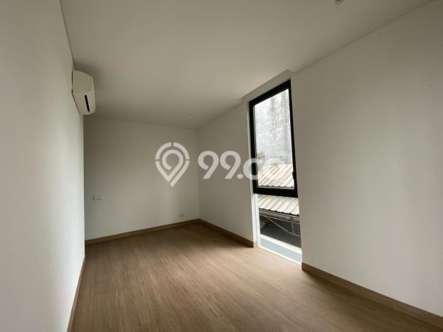 Jual Rumah Mewah Megah Dengan View Eksklusif di Kemang, Jakarta Selatan Jual Rumah Mewah Megah Dengan View Eksklusif di Kemang, Jakarta Selatan