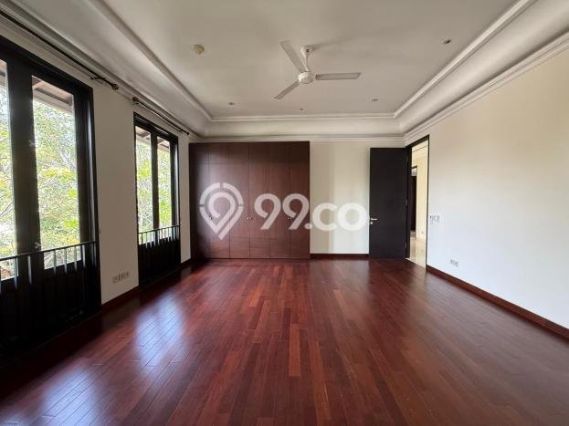 Hunian Modern Disewakan di Pejaten Jakarta Selatan 5 KT & 5 KM Hunian Modern Disewakan di Pejaten Jakarta Selatan 5 KT & 5 KM