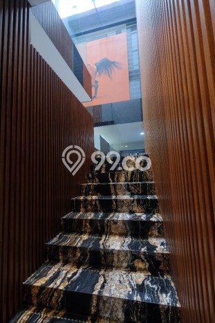 Hunian Mewah LB 680m2 Siap Huni Desain Elegan di Pondok Indah, Jakarta Selatan Hunian Mewah LB 680m2 Siap Huni Desain Elegan di Pondok Indah, Jakarta Selatan