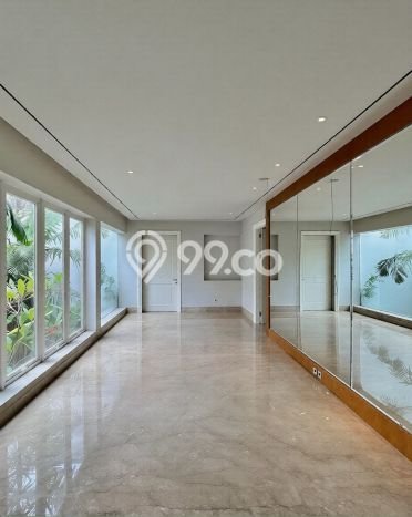Sewa Rumah Modern di Kebayoran Baru Harga Rp 2,4 Miliar/ Tahun Sewa Rumah Modern di Kebayoran Baru Harga Rp 2,4 Miliar/ Tahun