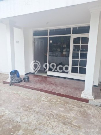 Hunian Mewah Dijual LT 275m2 di Wonocolo, Surabaya Hunian Mewah Dijual LT 275m2 di Wonocolo, Surabaya