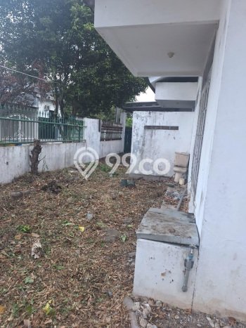 Hunian Mewah Dijual LT 275m2 di Wonocolo, Surabaya Hunian Mewah Dijual LT 275m2 di Wonocolo, Surabaya