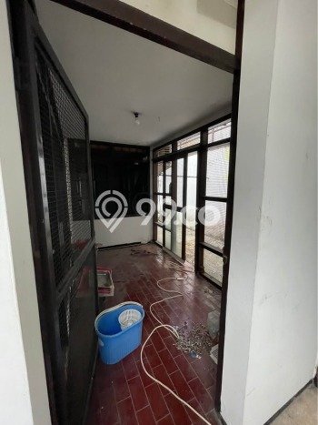 Dijual Cepat Rumah Bagus Siap Huni LB 120m2 di Wonocolo, Surabaya Dijual Cepat Rumah Bagus Siap Huni LB 120m2 di Wonocolo, Surabaya