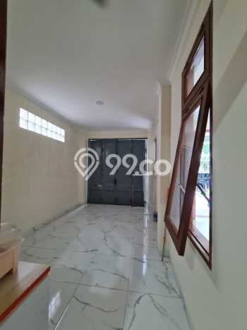 Disewakan! Rumah 3 Kamar Tidur &
2 Kamar Mandi di Gading Serpong, Tangerang Disewakan! Rumah 3 Kamar Tidur &
2 Kamar Mandi di Gading Serpong, Tangerang