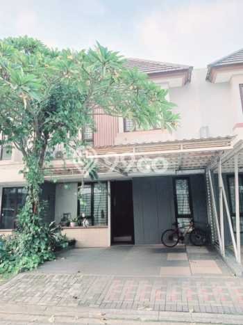 Rumah Strategis Modern Lb 99m2 di BSD, Tangerang Selatan Rumah Strategis Modern Lb 99m2 di BSD, Tangerang Selatan