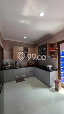 Rumah Mewah LB 238m2 Siap Huni Desain Elegan di BSD City, Tangerang Rumah Mewah LB 238m2 Siap Huni Desain Elegan di BSD City, Tangerang