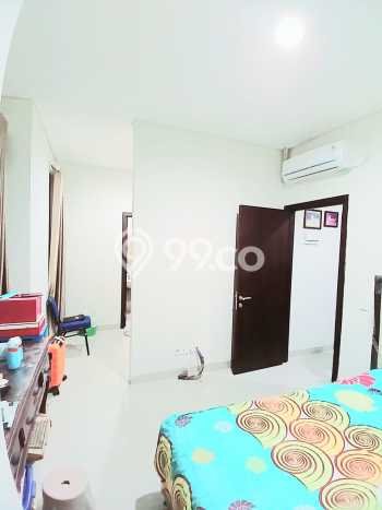 Rumah Strategis Modern Lb 99m2 di BSD, Tangerang Selatan Rumah Strategis Modern Lb 99m2 di BSD, Tangerang Selatan