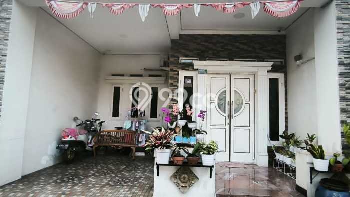 Jual Rumah Strategis Bagus Punya 1 KT di Curug Tangerang SHM Jual Rumah Strategis Bagus Punya 1 KT di Curug Tangerang SHM