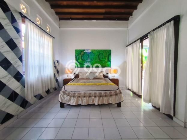 HARGA TERBAIK! Vila di , Luas 200m2m², Lokasi Prima HARGA TERBAIK! Vila di , Luas 200m2m², Lokasi Prima