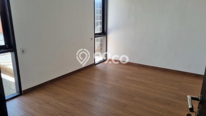 Miliki sekarang Vila Kawasan , Luas 178m2m², Dekat mudah fasilitas Miliki sekarang Vila Kawasan , Luas 178m2m², Dekat mudah fasilitas