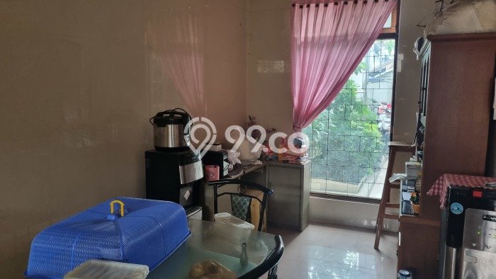 Ready to Use! Luxury House LT 200m2 Desain Elegan di Sumerta Kelod Ready to Use! Luxury House LT 200m2 Desain Elegan di Sumerta Kelod