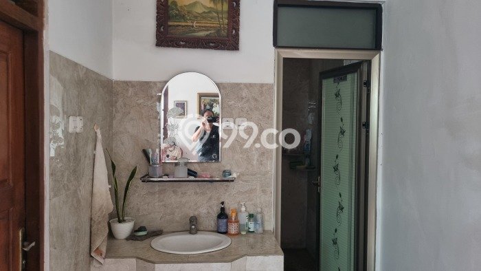 Ready to Use! Luxury House LT 200m2 Desain Elegan di Sumerta Kelod Ready to Use! Luxury House LT 200m2 Desain Elegan di Sumerta Kelod