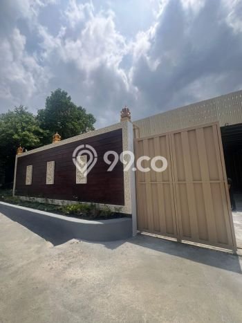 Gudang Dijual di Prime Area Badung Luas 150m2 Gudang Dijual di Prime Area Badung Luas 150m2