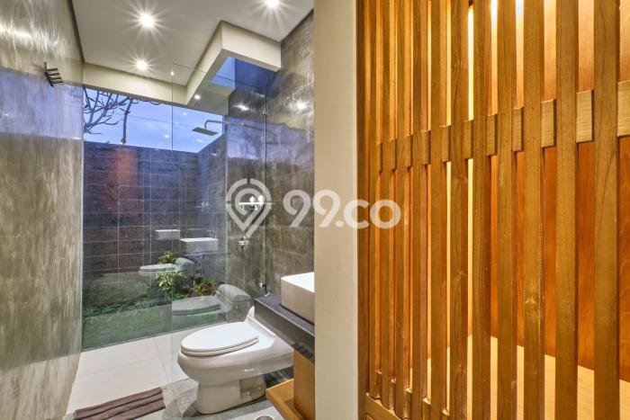 LOKASI STRATEGIS! Vila di , Ukuran 216m2m², Dekat fasilitas umum LOKASI STRATEGIS! Vila di , Ukuran 216m2m², Dekat fasilitas umum