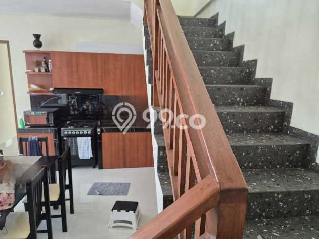 Vila di , Area 250m2m², Area Strategis Vila di , Area 250m2m², Area Strategis