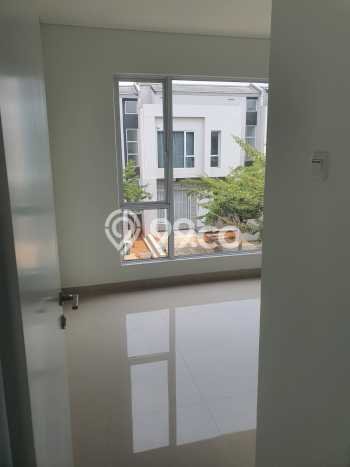 Rumah Luas Asri 3 KT Siap Huni di Delta Mas Bekasi Rumah Luas Asri 3 KT Siap Huni di Delta Mas Bekasi