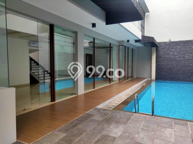 Rumah di , Dekat Pusat Kota, LT 400m2m² Rumah di , Dekat Pusat Kota, LT 400m2m²