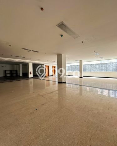 Untuk Dijual! Kantor di Kebon Sirih Jakarta Pusat LT 786m2 / LB 2329m2 Kawasan Strategis Untuk Dijual! Kantor di Kebon Sirih Jakarta Pusat LT 786m2 / LB 2329m2 Kawasan Strategis