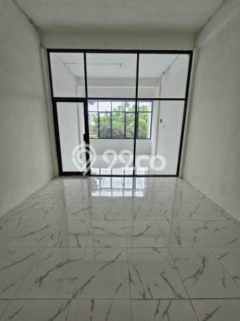 Area Ramai! Ruko Dijual di Kebayoran Baru untuk Bisnis Luas Bangunan 204m2 Area Ramai! Ruko Dijual di Kebayoran Baru untuk Bisnis Luas Bangunan 204m2