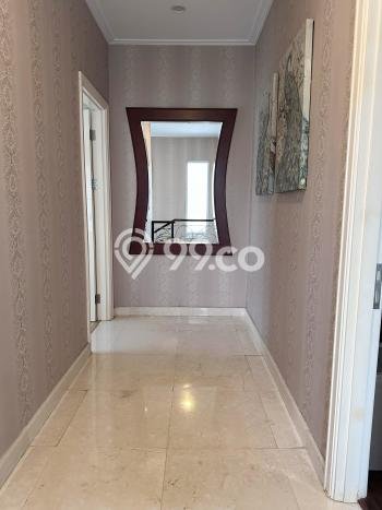 For Sale! Luxury House LT 333m2 Desain Elegan di Lebak Bulus For Sale! Luxury House LT 333m2 Desain Elegan di Lebak Bulus