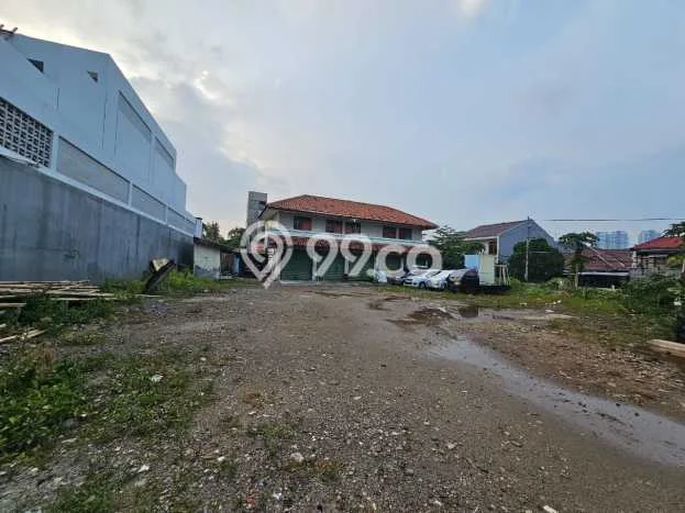 Untuk Dijual Gudang di Kebayoran Baru Jakarta Selatan LT 971m2 / LB 300m2 Untuk Dijual Gudang di Kebayoran Baru Jakarta Selatan LT 971m2 / LB 300m2