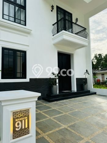 Hunian Mewah Siap Huni LT 112m2 di Pesanggrahan, Jakarta Selatan Hunian Mewah Siap Huni LT 112m2 di Pesanggrahan, Jakarta Selatan