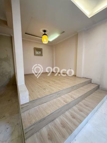 For Sale! Luxury House LT 333m2 Desain Elegan di Lebak Bulus For Sale! Luxury House LT 333m2 Desain Elegan di Lebak Bulus