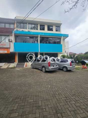 Ruko For Sale di Kawasan Kebayoran Baru, Jakarta Selatan Harga Kompetitif Ruko For Sale di Kawasan Kebayoran Baru, Jakarta Selatan Harga Kompetitif