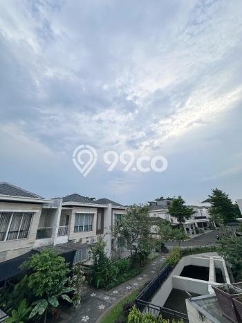 For Sale! Luxury House LT 333m2 Desain Elegan di Lebak Bulus For Sale! Luxury House LT 333m2 Desain Elegan di Lebak Bulus