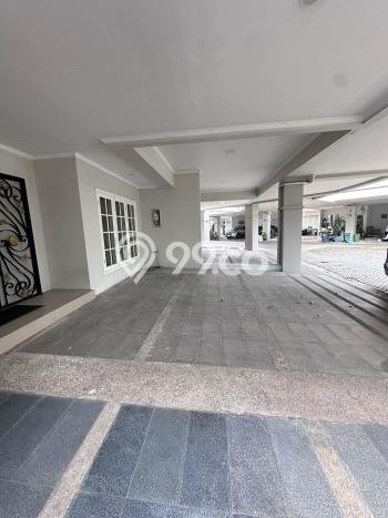 For Sale! Luxury House LT 333m2 Desain Elegan di Lebak Bulus For Sale! Luxury House LT 333m2 Desain Elegan di Lebak Bulus