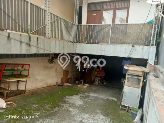 Investasi Kost Dijual di Kebayoran Baru, Jakarta Selatan, Spesifikasi 5 KT, 4 KM, 363m2 Investasi Kost Dijual di Kebayoran Baru, Jakarta Selatan, Spesifikasi 5 KT, 4 KM, 363m2