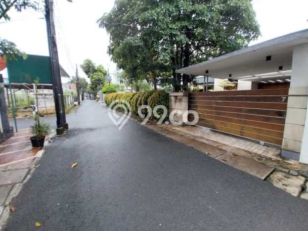 Kost Dijual di Cipete dengan 10 KT dan Luas 600m2 Kost Dijual di Cipete dengan 10 KT dan Luas 600m2